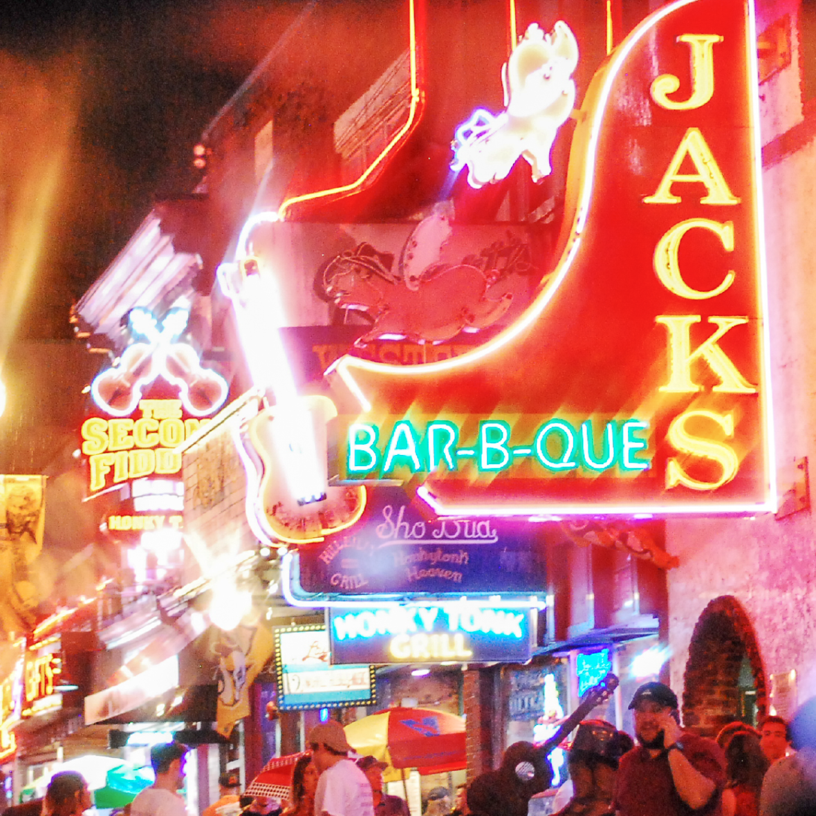 perfectdayseries_nashville_honkeytonkhottie_miniguide-05